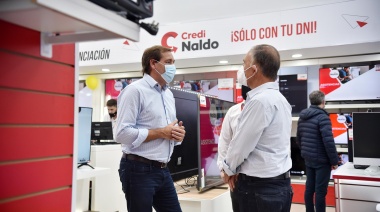 Garro visitó el local que abrió la cadena de electrodomésticos Naldo y destacó que genera "oportunidades laborales para 30 familias"