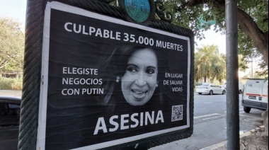 Video: allanaron la vivienda de uno de los acusados de organizar la campaña de difamación contra Cristina Fernández