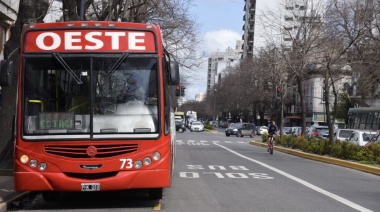 Harán una prueba piloto en calle 54 para comenzar implementar carriles exclusivos para el transporte público
