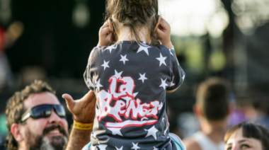 Apareció la joven que había sido vista por última vez en el recital de La Renga: "Empezó a caminar, caminar, caminar y se perdió", explicó su mamá