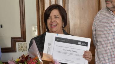 El Concejo Deliberante de La Plata distinguió como "Visitante Ilustre" a la doctora Marta Cohen