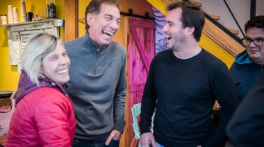 Diego Santilli recorrió varias localidades bonaerenses de la Quinta Sección y pidió "hacer algo diferente en la Provincia"