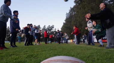 Se llevó a cabo el primer entrenamiento de rugby de "habilidades mixtas" en el Club Albatros de La Plata