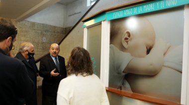 Tauber recorrió los espacios de Promoción de la Lactancia que funcionan en Ciencias Económicas, Naturales, Humanidades y Medicina