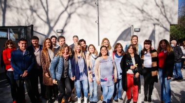Tolosa Paz participó de la reinauguración de las nuevas instalaciones de un Jardín de Infantes en City Bell