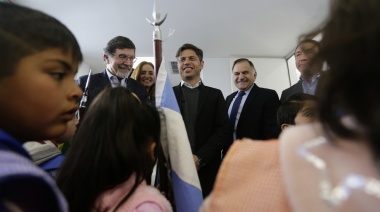 Kicillof inauguró el nuevo edificio de un jardín de infantes en Florencio Varela