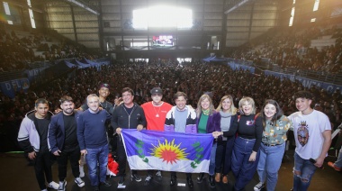 Kicillof participó de un festival por el Día Internacional de la Juventud junto a más de seis mil estudiantes