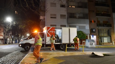 Avanzan los trabajos de demarcación de sendas, carriles y ensanches de esquina en La Plata