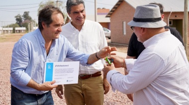 Chaco: Maggiotti y Capitanich entregaron viviendas en Presidencia Roque Sáenz Peña