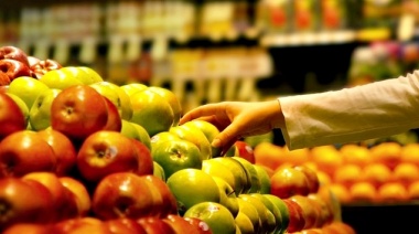 Presentaron un nuevo acuerdo de precios en el Mercado Central La Plata