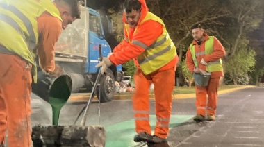 Comenzaron los trabajos del carril exclusivo para ciclistas en la avenida 526 de La Plata