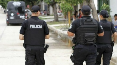 Los efectivos de la Policía Bonaerense recibirán un nuevo aumento salarial del 25 %