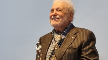 Reconocieron a Ginés González García en la Facultad de Medicina de La Plata