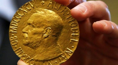 "Memorial" de Rusia, Alex Bialiatski de Bielorrusia y el Centro de Libertades Civiles de Ucrania recibieron el  Nobel de la Paz