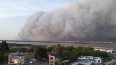 En el Delta del Paraná las quemas recrudecieron y el olor a humo volvió al AMBA