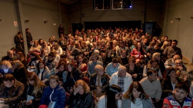 Con la obra "Stéfano", reabrió el Teatro La Comedia de La Plata
