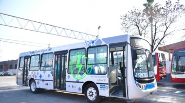 Dieron el primer paso para la creación de una empresa mixta de vehículos eléctricos entre la UNLP y la Provincia