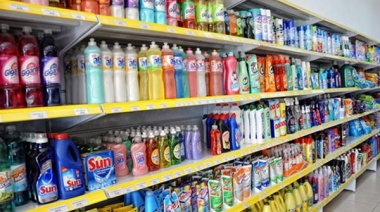 Tanto en alimentos como en higiene personal y artículos de limpieza habrá acuerdos con empresas para que coloquen los precios en los envases