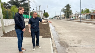 Garro recorrió los trabajos en la avenida 32 desde 138 hasta 155 y aseguró que "van a potenciar la región"