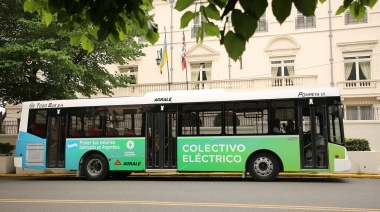 La Plata y Londres avanzaron en generar "planes estratégicos" vinculados al transporte eléctrico