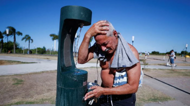 El Servicio Meteorológico Nacional emitió un alerta por temperaturas de hasta 40° en 13 provincias y la Ciudad de Buenos Aires