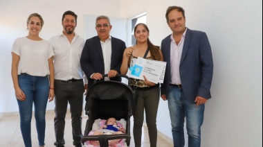 Maggiotti y Jalil entregaron 237 viviendas en la capital de Catamarca