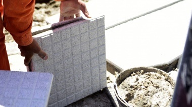 Ya son 736 los vecinos de La Plata que se anotaron al programa municipal "Veredas a la obra"