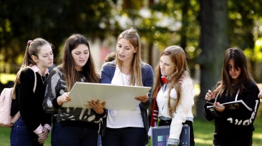 Unos 33.678 jóvenes se inscribieron para cursar en la UNLP durante el 2023