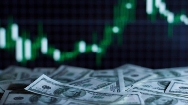 El dólar "blue" volvió a subir en La Plata y se consigue a 350 pesos para la compra