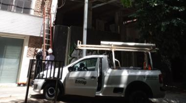 En La Plata dueños o constructores de 26 edificios de departamentos se habían "colgado de la luz" y fueron descubiertos