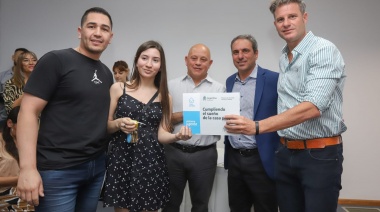 Scatolini entregó viviendas en Mendoza y acordó la construcción de un nuevo Desarrollo Urbanístico Procrear II en esa provincia