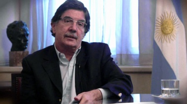 Sileoni aseguró que "a la educación secundaria hay que modificarla, pero no a las trompadas y sin consensos"
