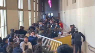 Una asamblea estudiantil en la UBA terminó a las piñas