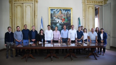 En el congreso del partido de Stolbizer hubo foto de unidad con referentes bonaerenses de Juntos