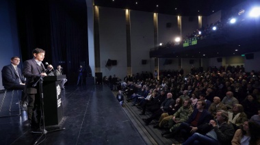 Kicillof presentó un proyecto urbanístico que incluye la construcción de viviendas, un centro de salud, un jardín de infantes y una escuela