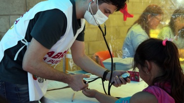 Niños, jóvenes y adultos de La Plata podrán actualizar sus calendarios de vacunación y realizarse chequeos gratuitos