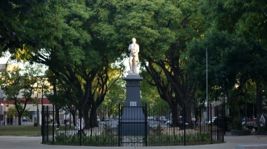 Revolución de Mayo: La Plata recuerda a los próceres de la gesta en sus espacios verdes