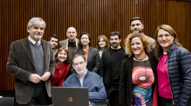 El ex diputado socialista Jorge Rivas podría recuperar su voz a través de la inteligencia artificial