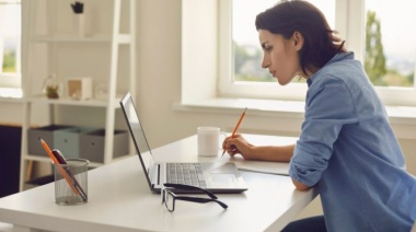 El Municipio de La Plata ofrecerá becas gratuitas para cursos de tecnología avalados por empresas internacionales