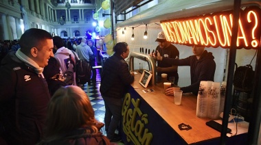 Miles de personas participaron de la segunda edición del Festival de la Cultura Cervecera Platense