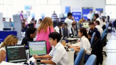 El Ejecutivo bonaerense ofreció un 45% de aumento a los estatales hasta septiembre