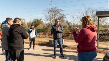 Julio Garro supervisó el avance de la obra en la calle 155 desde 72 hasta 90 de La Plata