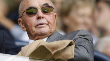 Acusan al empresario británico Joe Lewis de fraude financiero y trafico de información privilegiada