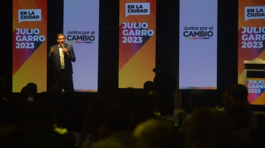 Julio Garro encabezó un acto en La Plata con empresarios y aseguró que "la ciudad no es la misma que hace unos años"