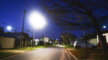 El Municipio de La Plata anunció 350 nuevas columnas LED en Gonnet, City Bell, Villa Elisa y Los Porteños
