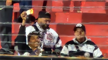 En la Provincia sancionarán a los hinchas extranjeros que rompan billetes argentinos durante copas internacionales
