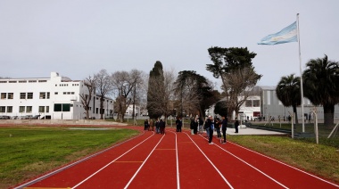 La Plata tiene una nueva pista de atletismo sintética
