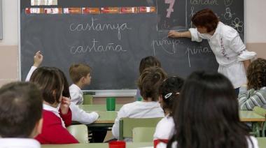 Docentes bonaerenses piden reapertura de paritarias al Ejecutivo provincial