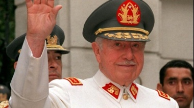El gobierno argentino canceló las condecoraciones de la Orden de Mayo y de la Orden del Libertador San Martín para Augusto Pinochet