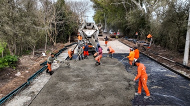 Garro supervisó el avance de la obra en la avenida 501 desde 131 hasta 155 de La Plata